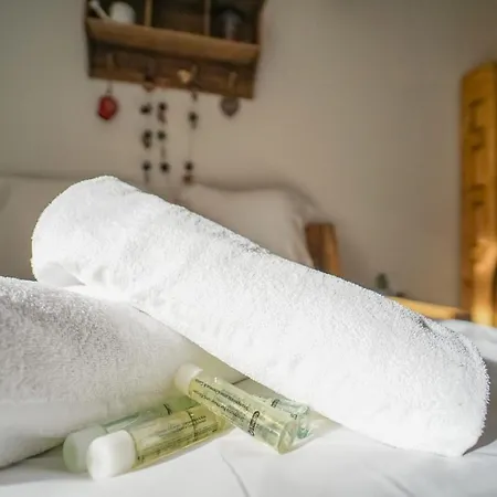 Le Petit - Cosy à Pour 2 Personnes Lathuile