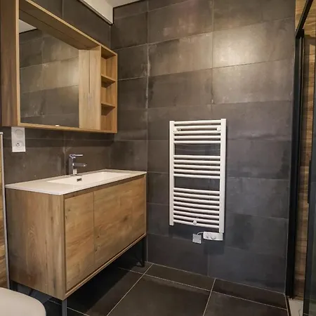 Le Petit - Cosy à Pour 2 Personnes * Lathuile